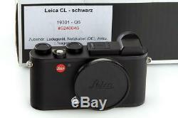 Leica 19301 CL black mint with one year of warranty // 32657,31