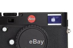 Leica M (Typ 240) 10770 black paint with one year of warranty // 32657,53