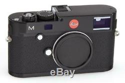 Leica M (Typ 240) 10770 black paint with one year of warranty // 32657,55