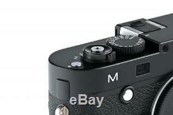 Leica M (Typ 240) 10770 black paint with one year of warranty // 32925,54
