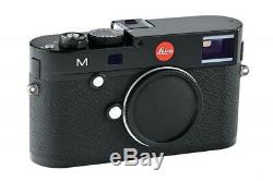 Leica M (Typ 240) 10770 black paint with one year of warranty // 32925,56