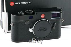 Leica M10 20000 black chrome with one year of warranty // 32925,33