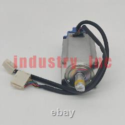 New in box Yaskawa SJME-04AMB41 Servo Motor one year warranty &II