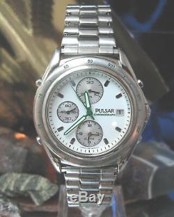 Pulsar chronograph Y182-6A60 Working Date watch One Year warranty Green Hands