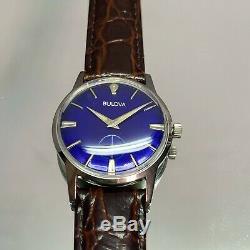 Vintage 1970 Men's Bulova Blue 17 jewels Swiss Made One Year Warranty